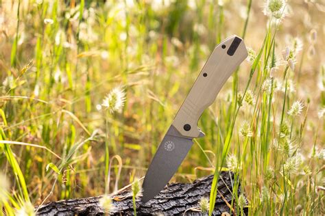 What Is a Drop Point Knife & Why Is It Popular for Hunting, Camping, & EDC? - Off-Grid Knives