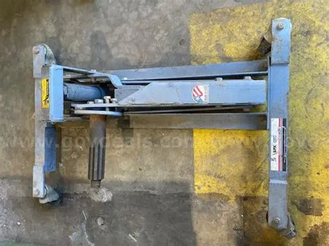 SPX Heavy Duty Transmission Clutch Lift | GovDeals
