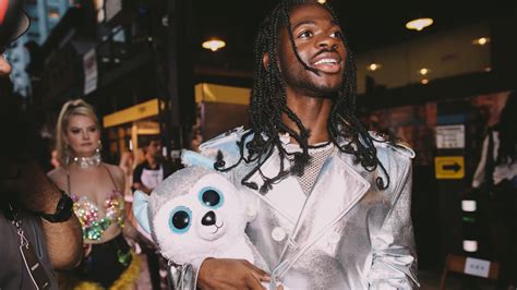 See what your favourite street style icons from models, celebrities ...