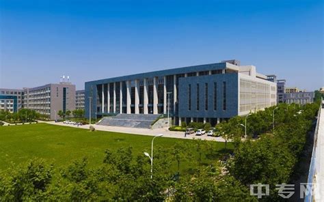 2020年金秋时节，郑州工商学院兰考校区来啦！_腾讯视频