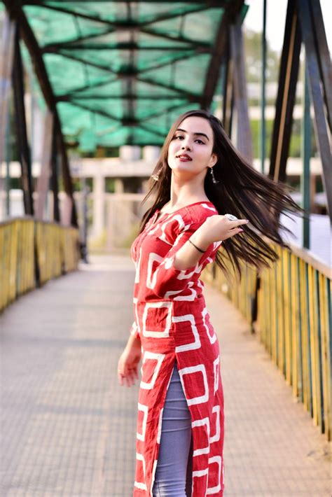 Checkout This Instagram Store For Stylish Kurtis & Ethnic Wear | LBB