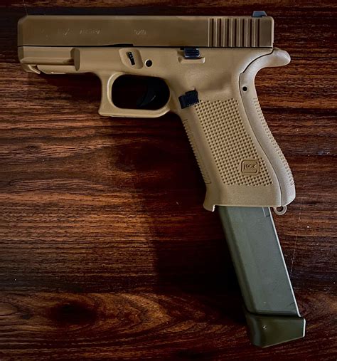 9mm Gun Glock Extended Clip