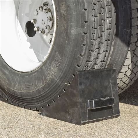 Wheel Chocks - Large Aircraft Wheel Chock from Mumbai