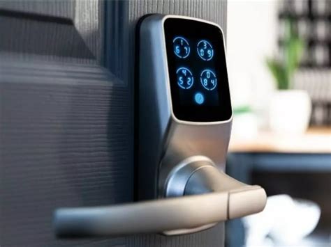 This May Be The World's Most Intelligent Lock, With A Fingerprint ...
