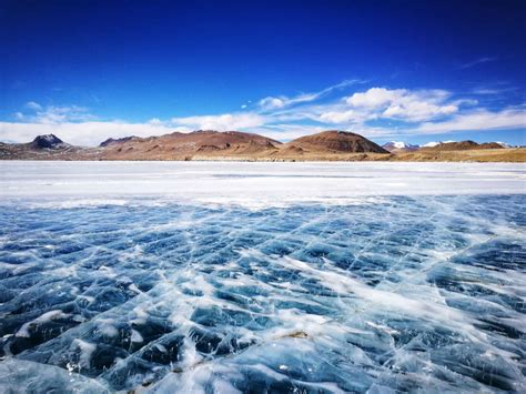 谁说贝加尔湖只有冬天？让摄影师也抓狂的贝加尔湖金秋 - 知乎