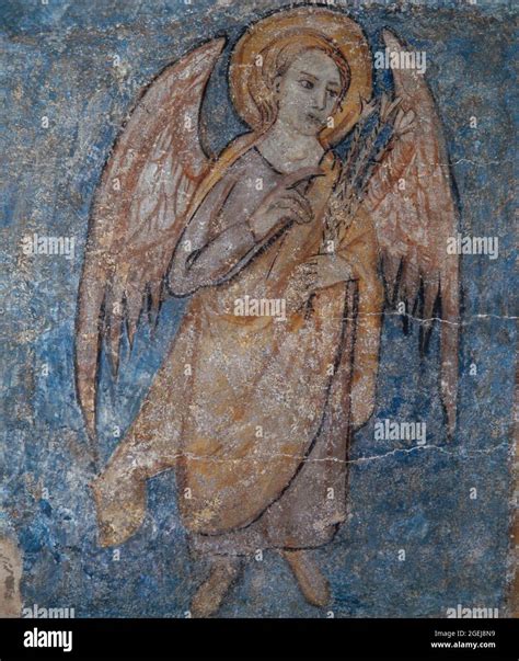 El Arcángel San Gabriel, con las tres flores, simbolizando el poder de ...