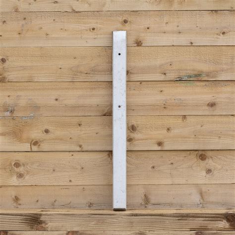 Concrete Fence Posts - Spur | Henderson Pre-Cast