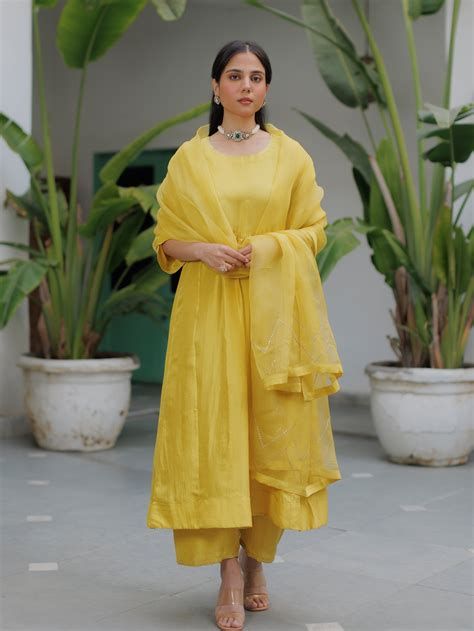 Saanvi Kurta Set – Silpaa.in