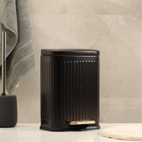 Enhabit Alois Lines Pedal Bin 6L - Black | Modern Quests