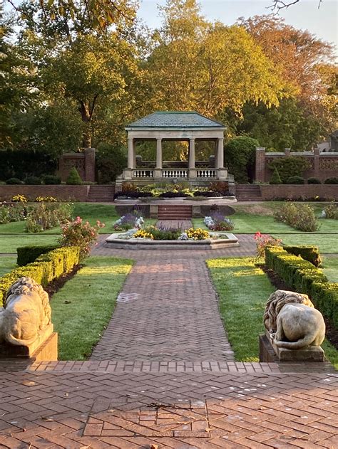 Rose Garden — Beverly Recreation Department