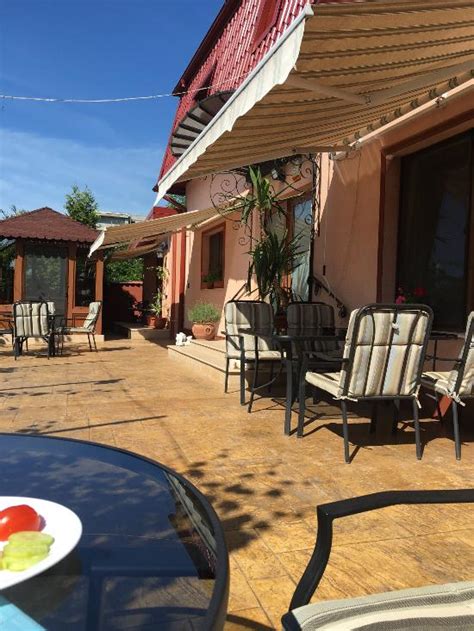 TOPARCEANU VILA (Otopeni) - Hotel Reviews, Photos, Rate Comparison ...