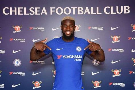 Tiemoue Bakayoko Pilih Chelsea Berkat Bantuan "Agen" Michy Batshuayi ...