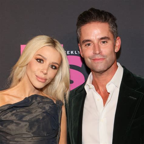 Are Kelly Clarkson and Brett Eldredge Dating? Inside Rumors | Life & Style