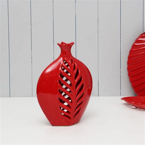Buy Splendid Paula Curved Vase from Home Centre at just INR 1399.0