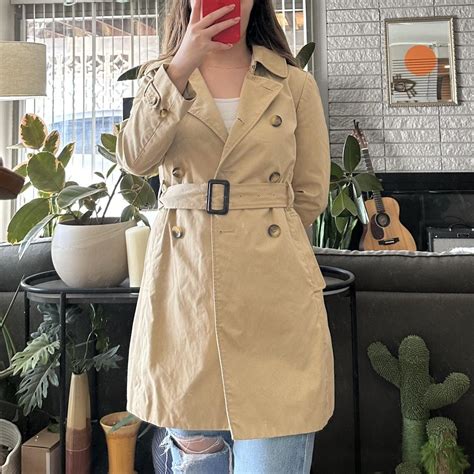 Vintage J Crew Trench coat. This beautiful coat is a... - Depop