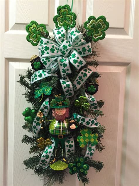 10+ St Patricks Day Decorations