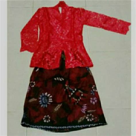Jual Baju kebaya marlena/baju adat madura anak - 7-8 tahun - Kota ...