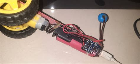 Simple Electronics Car Easy Project 的图像结果