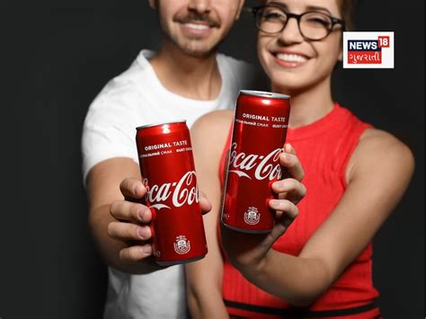 તમે કોકા-કોલા પીતા હશો પરંતુ શું તમે લોગોમાં છુપાયેલું રહસ્ય જાણો છો ...