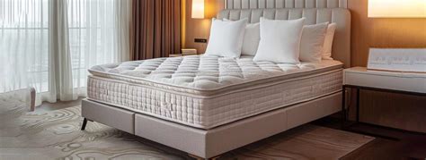 What Is the Lifespan of a Hotel Mattress? | Serta India Blog
