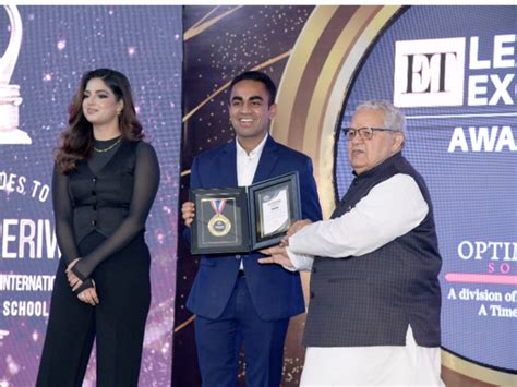 ET Leadership Excellence Awards 2023- Felicitating the best from ...