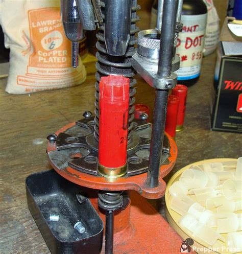 Reloading Shotgun Shells Guide 的图像结果