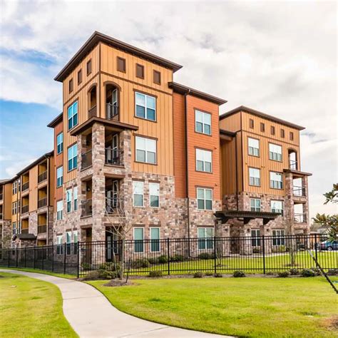 Browse Photos of SYNC at Harmony's Community & Floor Plans in Spring, TX