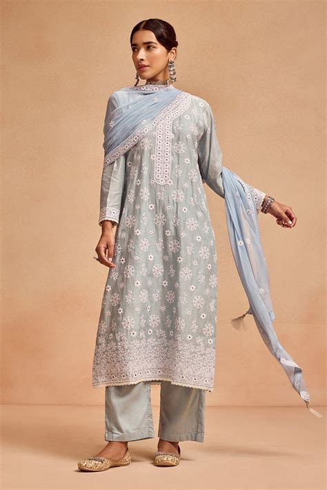 Blue Embroidered Kurta Set – SABHYATA CLOTHING