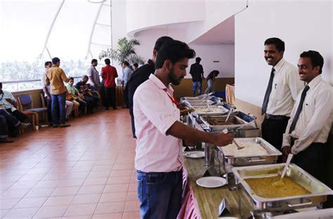 Advertising Workshop - TRUEBERRY ADiction 2016