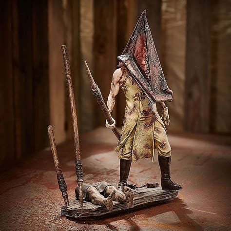 Silent Hill - Red Pyramid Thing Statue | Elbenwald