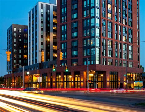 Tour Student Apartments Near Michigan State University