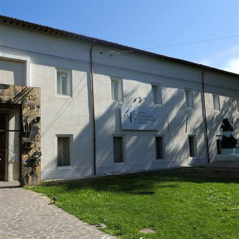 INTERNATIONAL MUSEUM OF CERAMICS (2025) All You Need to Know BEFORE You ...