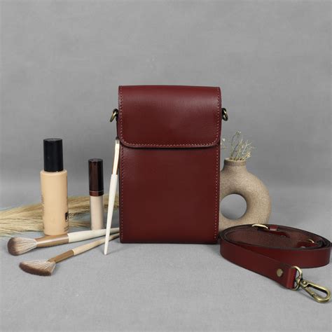 Brown Leather Mobile Pouch with Detachable Sling – Stylish & Functiona ...