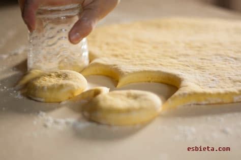 Berlinesas de Zakarpattia exquisitas - Recetas de Esbieta