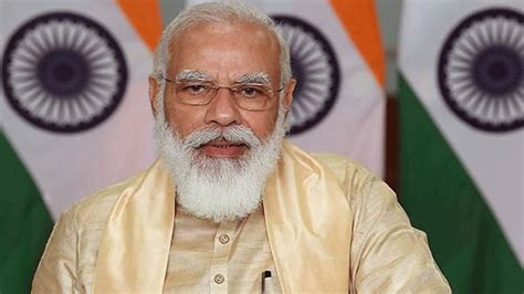 PM Narendra Modi pays tributes to Birsa Munda, greets people of ...