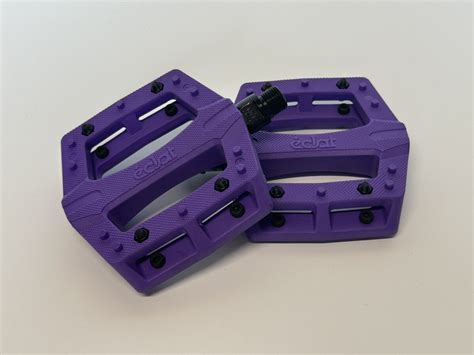 Rezultat imagine pentru Contra PC