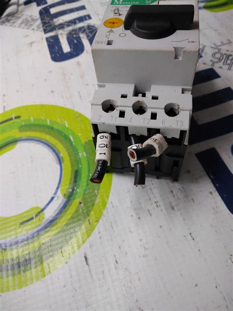 Used MOELLER PKZMO-25 CIRCUIT BREAKER for Sale at SMT Resource ...