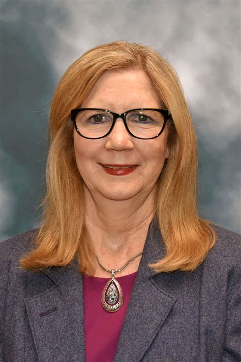 NBEA LEADERSHIP SNAPSHOT Benita Moore - National Business Education ...