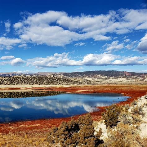 Roosevelt UT [OC][2933x2933] : r/EarthPorn