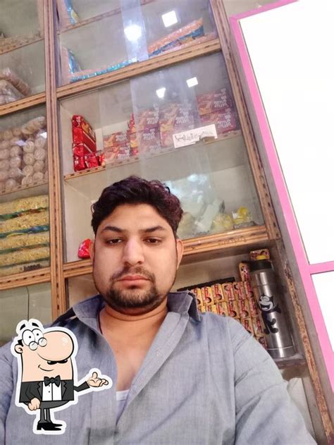 Alina Bakery Shop, Delhi - Restaurant reviews