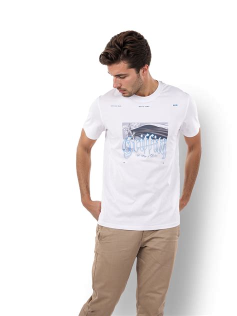 Shop Berserk T Shirts for Men – Dark Anime Graphic Tees Online