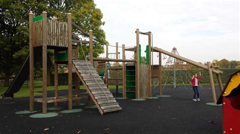 St Michael's Way Playground, Steventon, Oxfordshire - freeparks.co.uk