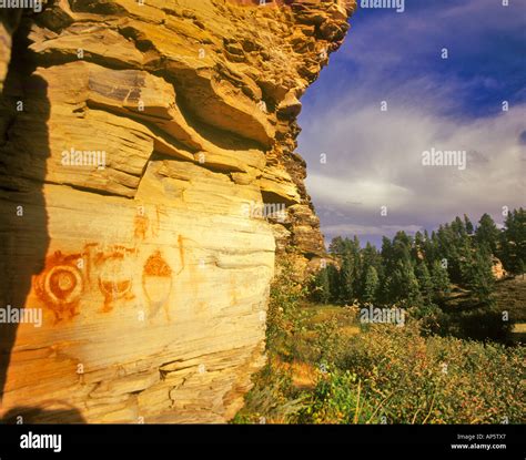 Native American pictographs at Bear Gulch near Lewistown Montana Stock ...