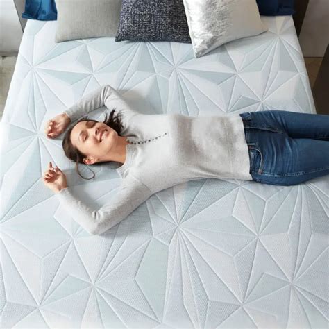 Check Serta Arctic Mattress Review: Ideal for Hot Sleepers