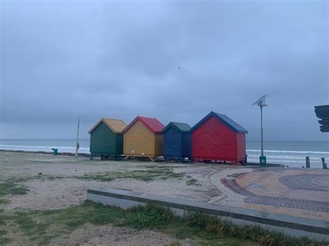 EMPIRE APARTMENT RENTALS (Muizenberg) - Lodging Reviews & Photos ...
