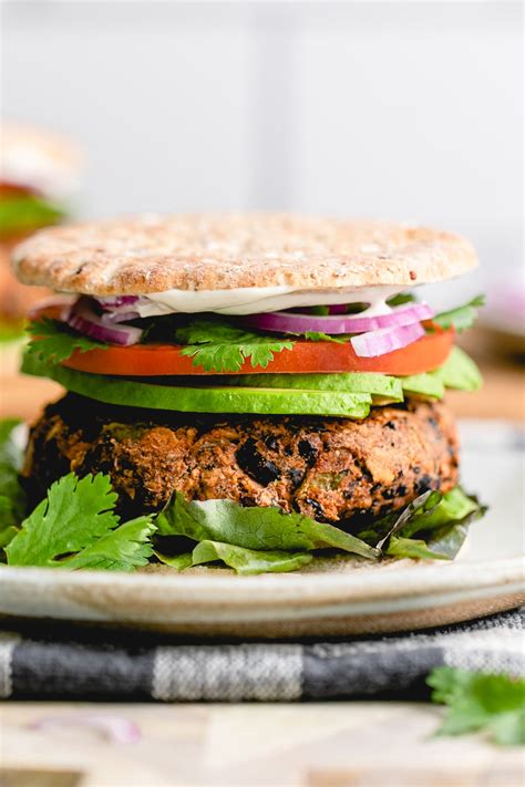 Black Bean Burger Recipe With Nutrition Facts | Besto Blog