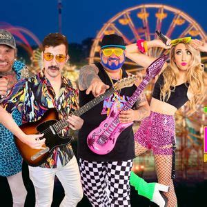 Totally Neon at Dane County Fair, Dane County Fair, Madison, 19 July ...