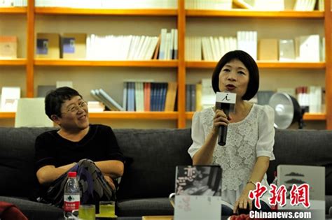 台湾小说家陈雪：曾因为“赤裸”写作“身败名裂”|陈雪|小说家_凤凰文化