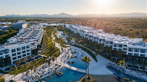 SECRETS TIDES PUNTA CANA - Resort Reviews, Photos, Rate Comparison ...