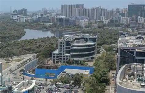 Unity Small Finance Bank buys commercial properties worth ₹400 crore in ...